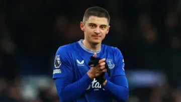 «Можу давати цю опцію»: Миколенко розповів, чи тренує він додатково вкидання аутів на дальню дистанцію