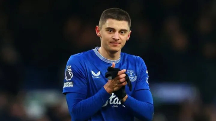 «Можу давати цю опцію»: Миколенко розповів, чи тренує він додатково вкидання аутів на дальню дистанцію