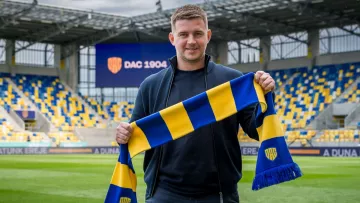 Тренер збірної України знайшов нову роботу: асистент Реброва став спортивним директором закордонного клубу