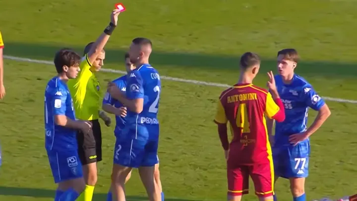 «Після матчу було багато коментарів»: Попов вперше зробив заяву про своє вилучення у поєдинку Емполі в Серії В