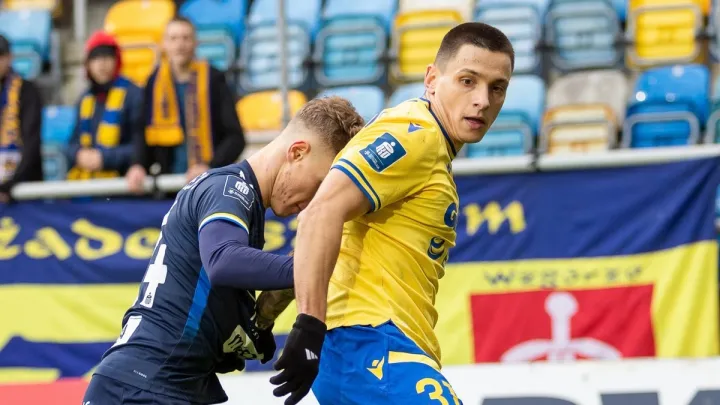 «Ставить шлагбаум»: Вацко сказав, хто заважає завершити трансфер Русина в Карпати