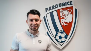 «Це найкраща подяка Руху»: Богдан Слюбик – про рекордний трансфер в Пардубіце та адаптацію в Чехії