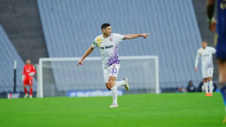 Степаненко зіграв в основі Еюпспора проти Фенербахче: матч за участі українського ветерана завершився погромом