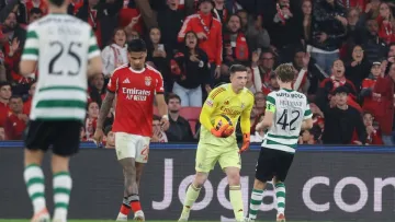 Чи винен Трубін у пропущеному м’ячі від Спортинга? Фанати Бенфіки сказали все, що думають про гру воротаря