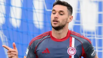 Яремчук забив гол за Олімпіакос: український нападник взяв участь у розгромній перемозі в Кубку Греції