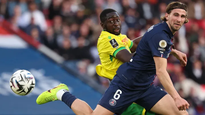 Забарний допоміг ПСЖ обіграти Нант: оцінки захисника збірної України за матч у Лізі 1