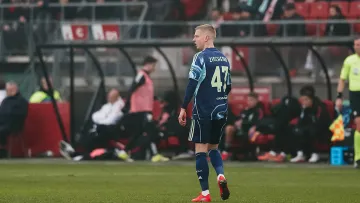 «Він кращий футболіст, ніж усі інші в Аяксі»: нідерландський журналіст висловився про Зінченка і його позицію