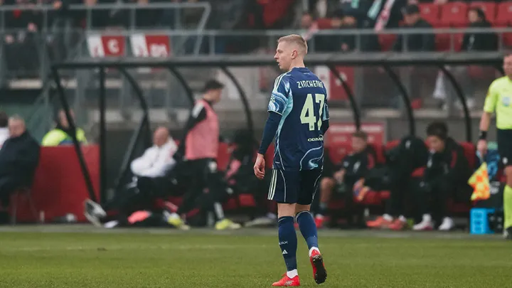 «Він кращий футболіст, ніж усі інші в Аяксі»: нідерландський журналіст висловився про Зінченка і його позицію