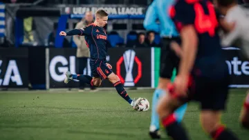 «Я отримаю шквал критики, бо не відповідаю порядку денному людей»: фани Ноттінгем Форест оцінили гру Зінченка