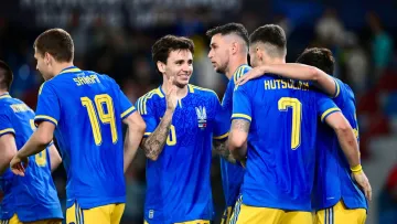 «‎Чому знову в старті після провальної гри вийшов Забарний»: експерт оцінив виступ Сарапія у гру з Албанією