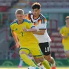 Від часу з дівчиною до комп’ютерних ігор: гравець збірної України розповів, як відпочиває у Німеччині