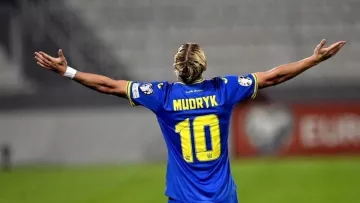 УЄФА показав один з голів Мудрика цього сезону: результативний удар українця описали двома словами