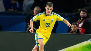 Леоненко зробив заяву про дебютанта збірної України Михавка: «Напевно, йому сильно в голову потрапило м'ячем‎»