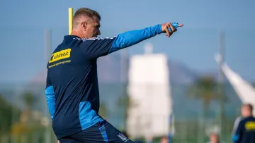 «Співали дифірамби, перетворилися на балаболів»: відомий агент «вписався» за Реброва, якого хейтять блогери