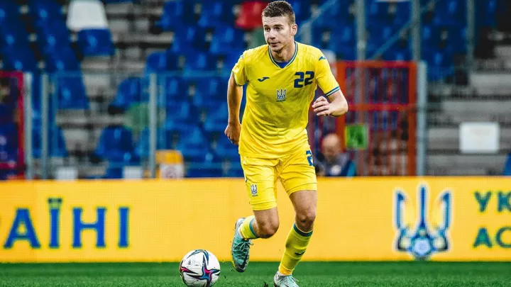 «Вибивав м’яч куди-небудь»: Вірт розкритикував захисника «молодіжки» України за матч з Іспанією