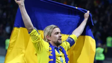 «Хіба що під іншим прізвищем»: екстренер Динамо висловився про можливе повернення Тимощука до України