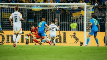 «Після матчу я сказав Ноєру…»: Трубін розповів про свій емоційний діалог з німецьким воротарем