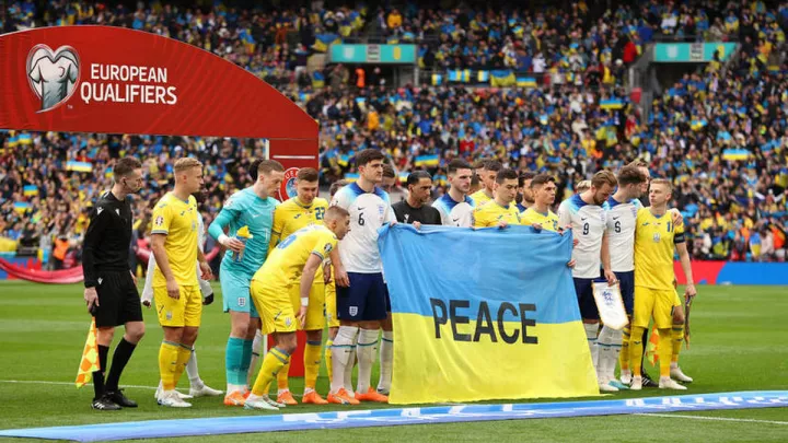 Кулеба програв пляшку українського вина: все через поразку збірної України у матчі з Англією