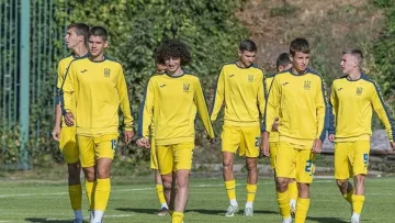 Збірна України U-17 обіграла юнацький Металіст 1925: переможний м'яч забив Павлученко