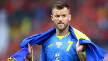 Ярмоленку виповнилося 34: УЄФА привітав вінгера Динамо та згадав його гол за збірну України на Євро-2020
