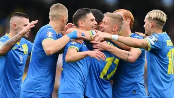 «Це зіграє Ісландії на руку»: головний тренер суперника України пояснив, чому Ребров і Ко можуть їм програти